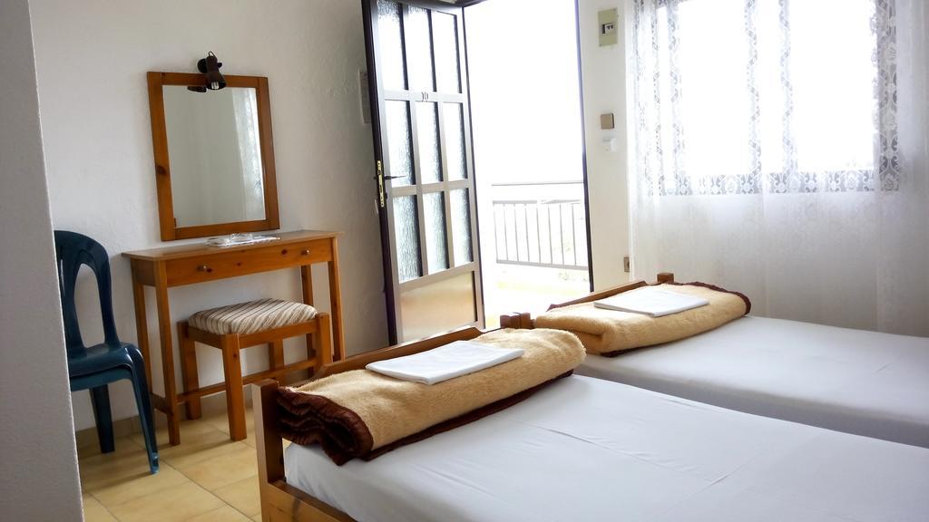 Gorgona Rooms Alikí Eksteriør bilde